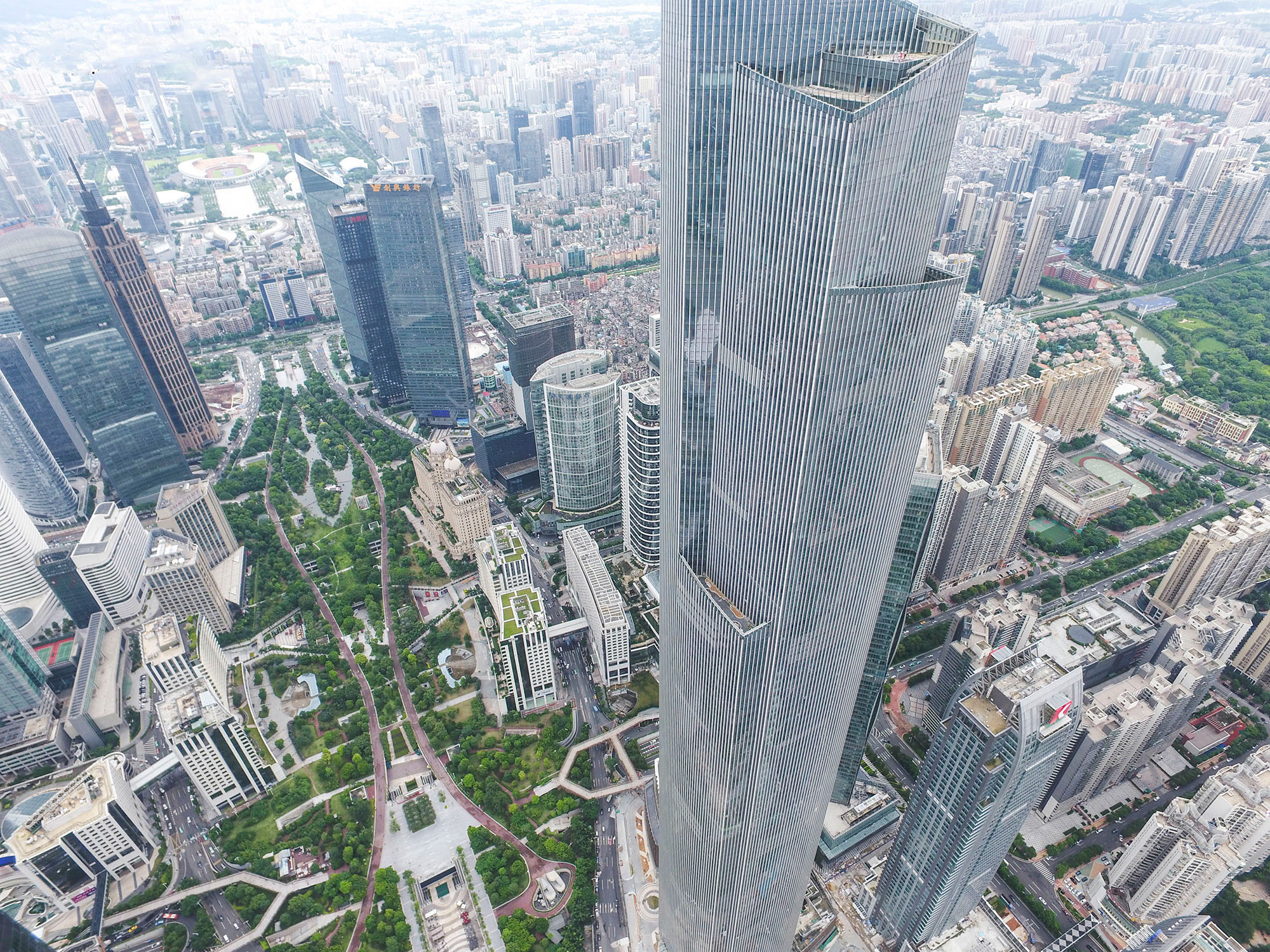 廣(guǎng)州周(zhōu)大福金融中心 Guangzhou CTF Finance Centre 廣州周(zhōu)大福金融中心 Guangzhou CTF Finance Centre